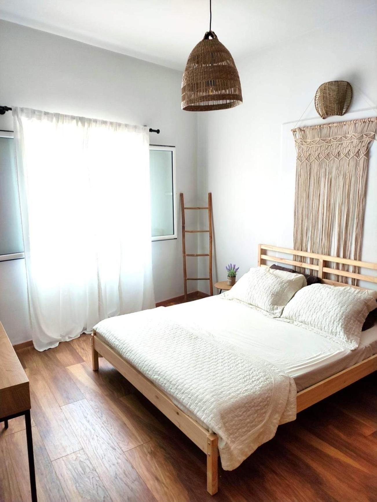 Voukamvilia Boutique Apartment Ágios Matthaíos Buitenkant foto
